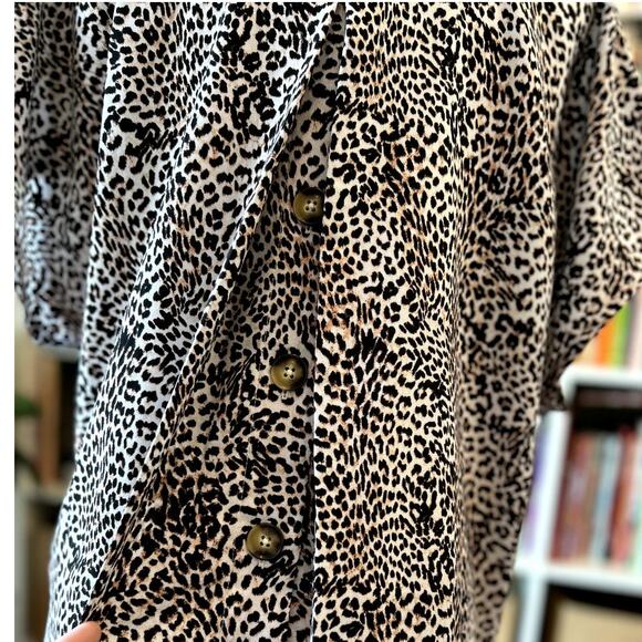 WORTHINGTON Animal Print Blouse Size PXL Classic Business Casual Comfort Preppy - Picture 9 of 11
